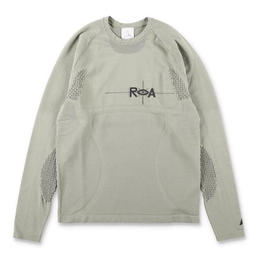 ROA AUNE Seamless Knit Long Sleeve Pale Green 正面