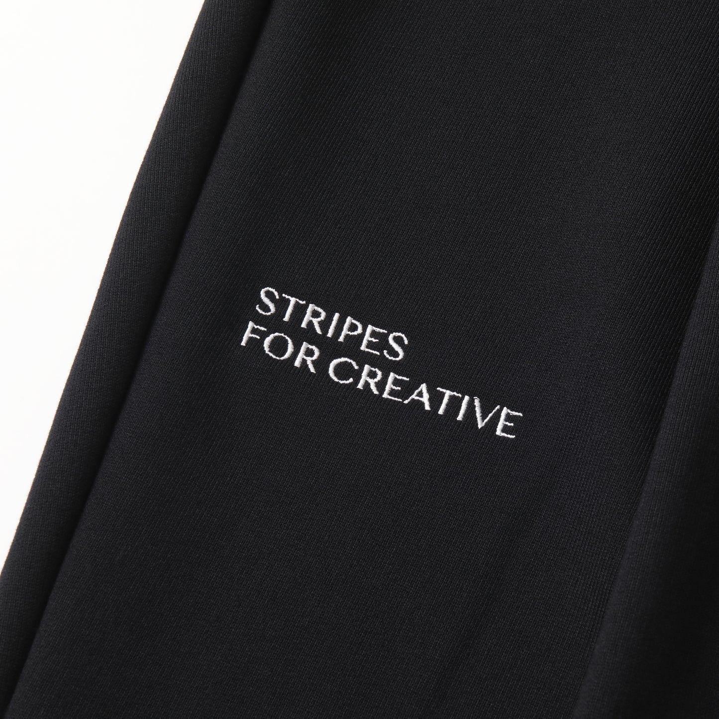 S.F.C TECH WIDE TAPERED SWEAT PANTS BLACK 【SFCFW25CS03】(N)