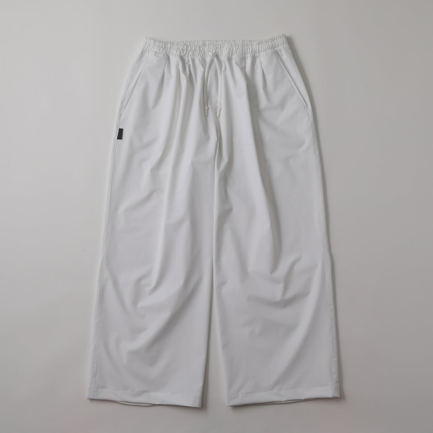 S.F.C WIDE TWO TUCK BAGGY PANTS WHITE【SFCFW25P07】(N)
