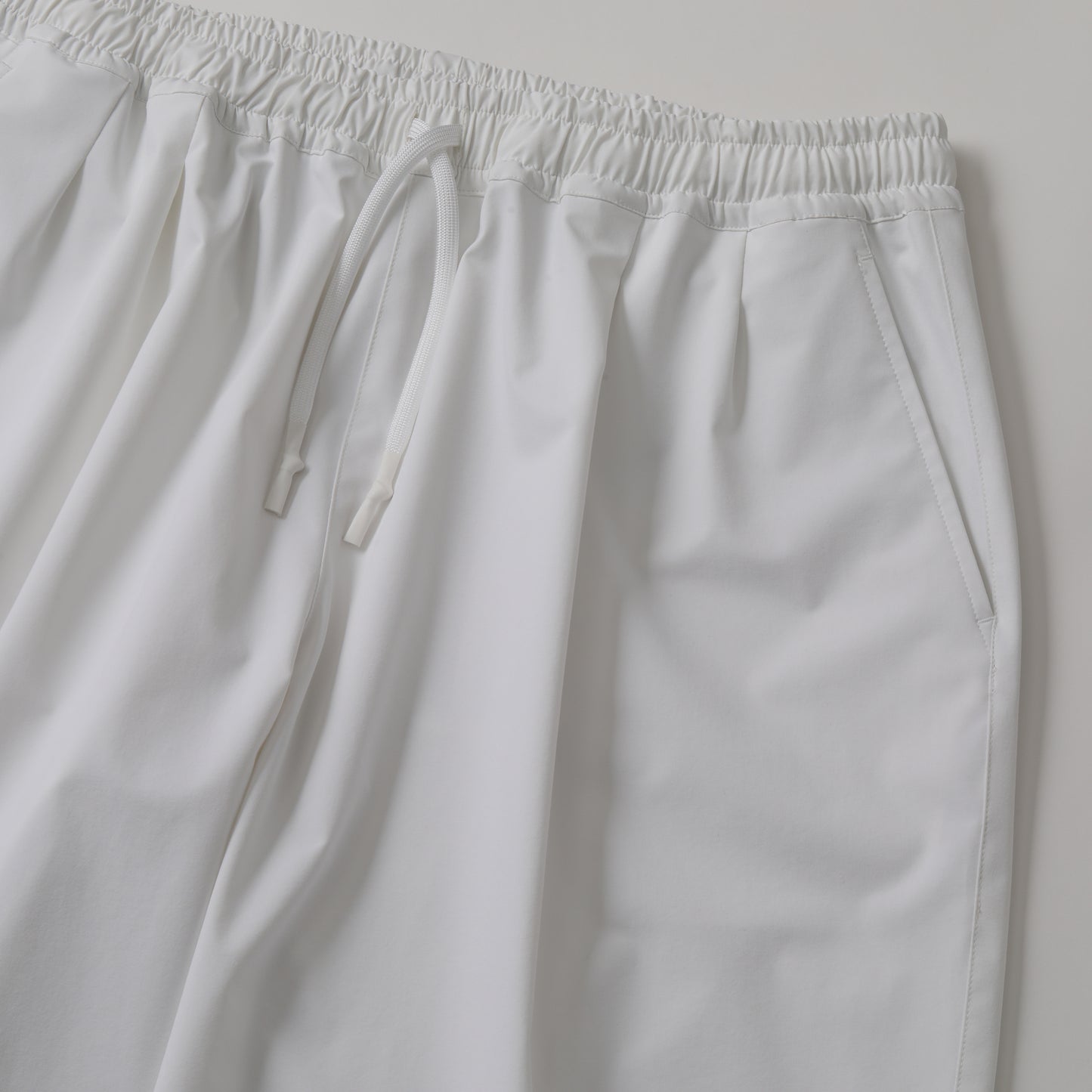 S.F.C WIDE TWO TUCK BAGGY PANTS WHITE【SFCFW25P07】(N)