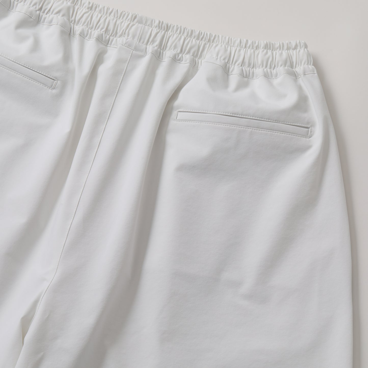 S.F.C WIDE TWO TUCK BAGGY PANTS WHITE【SFCFW25P07】(N)