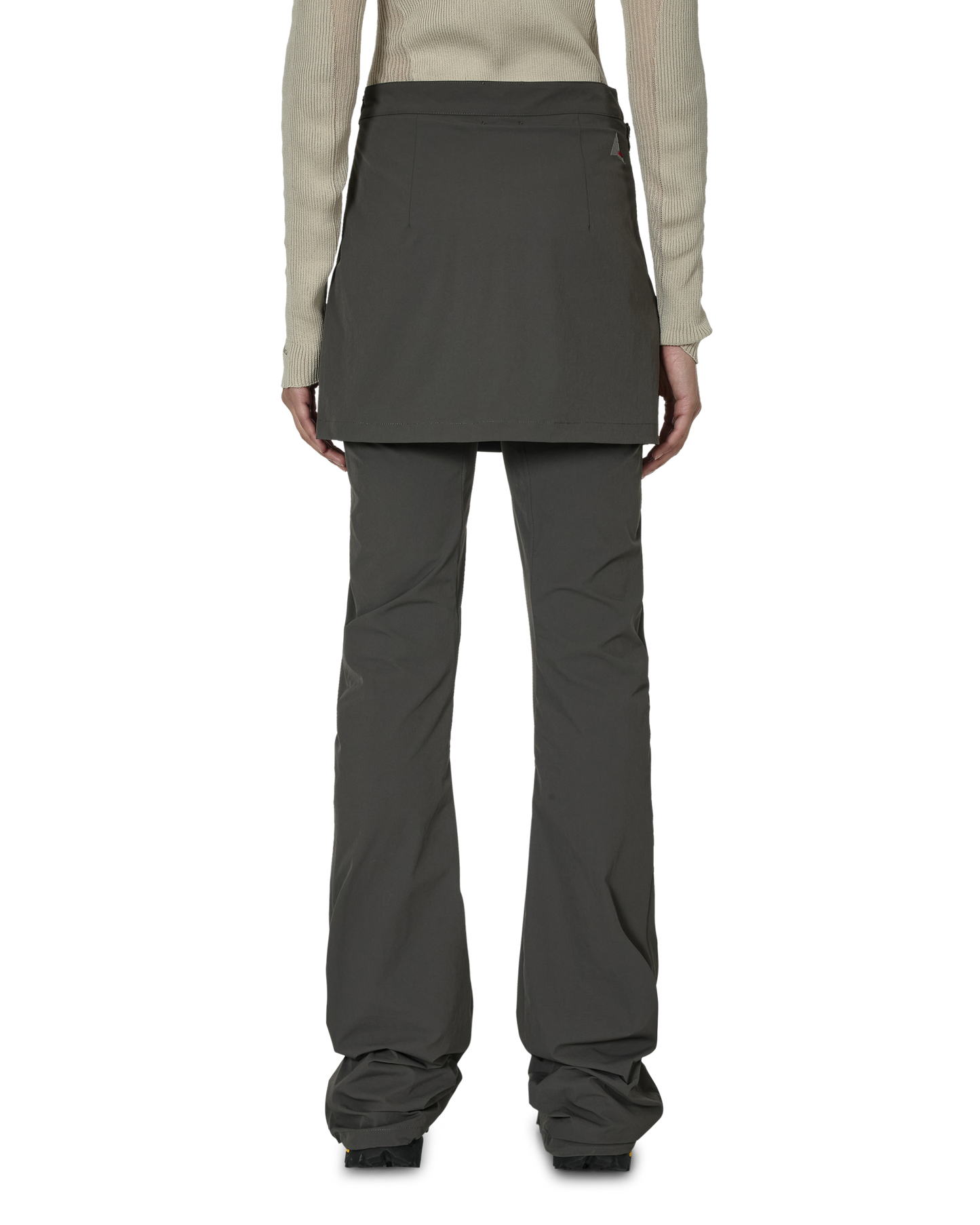 ROA Skort Pants Dark Grey 背面着用画像