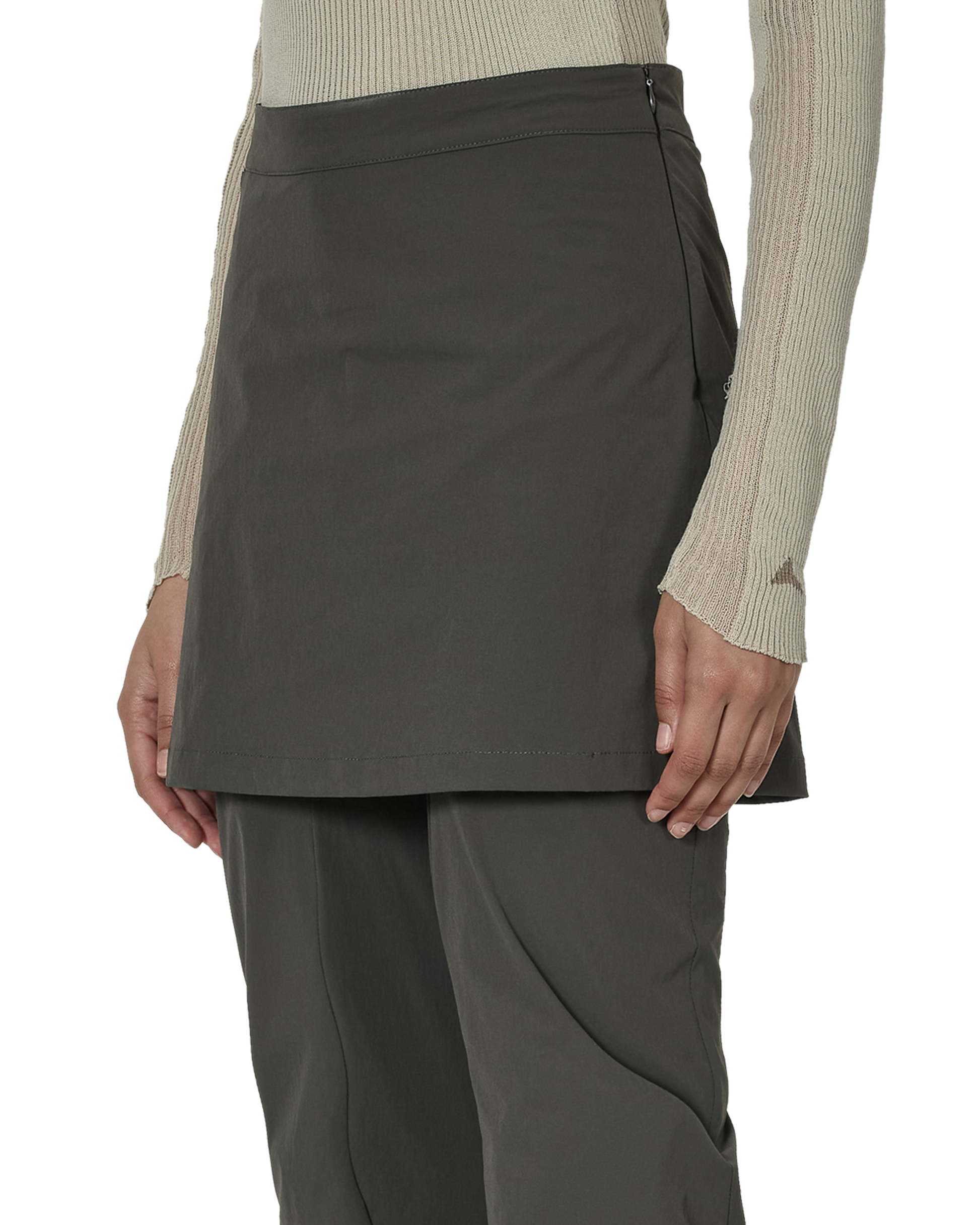 ROA Skort Pants Dark Grey 斜めサイド着用画像