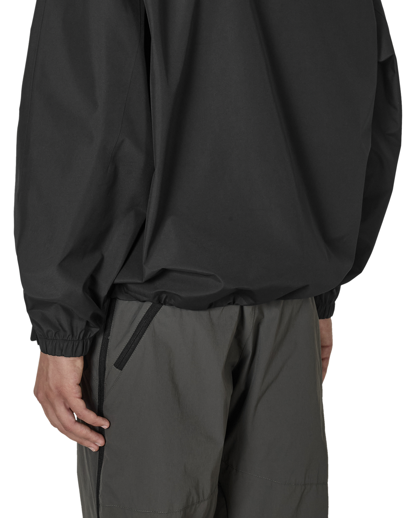 3L Creek Jacket Black – ROA 裾ディテール