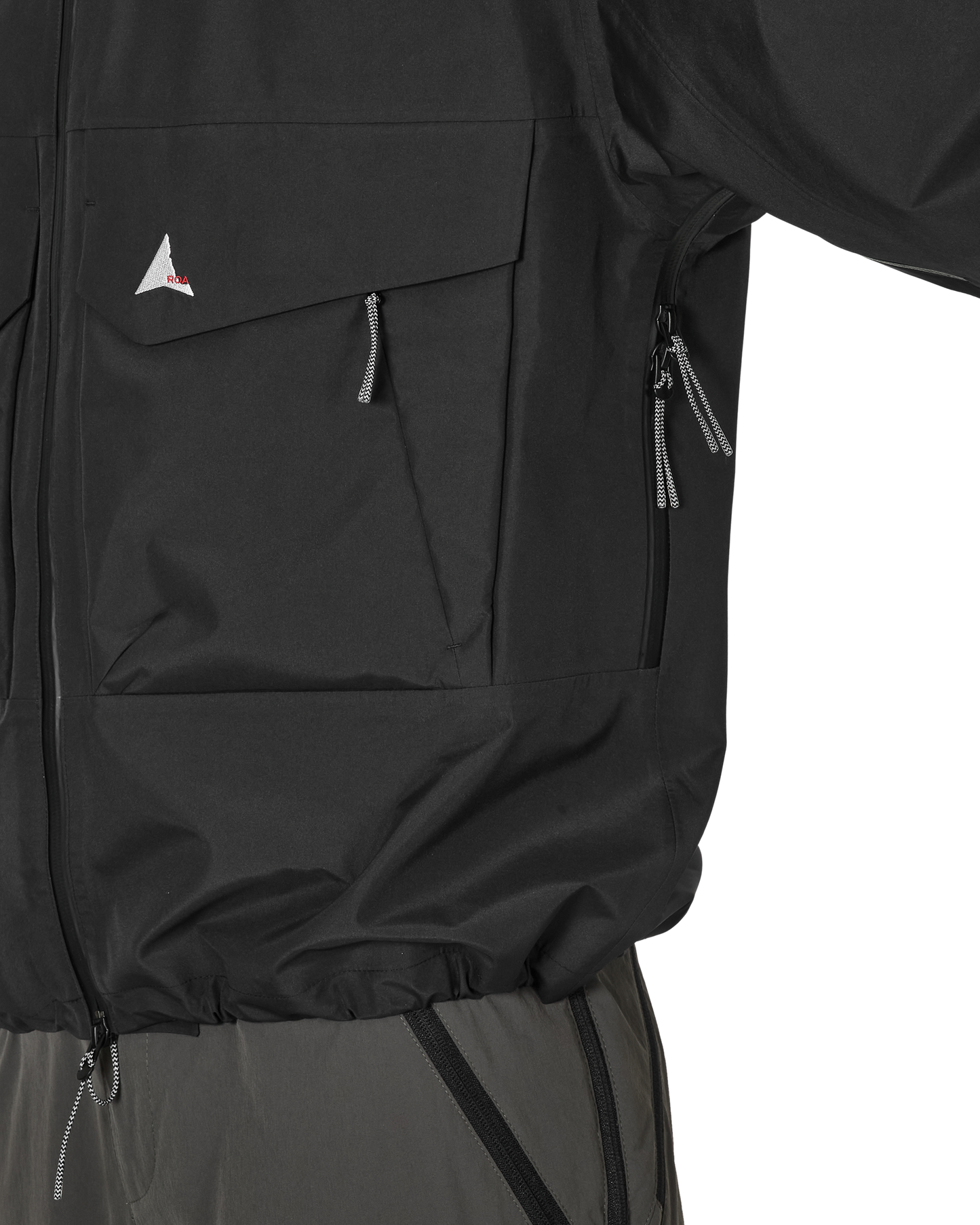 3L Creek Jacket Black – ROA ジップ・ポケットディテール