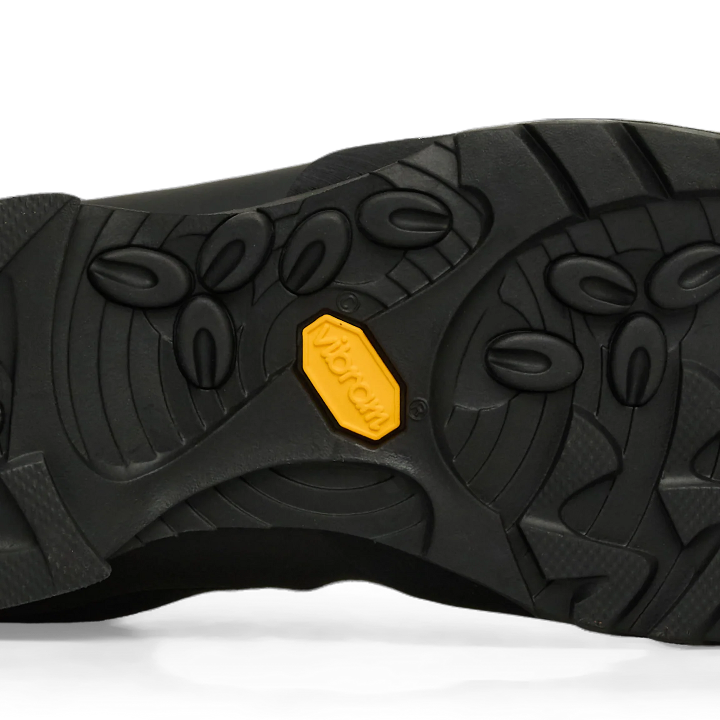 ROA Cingino Black アウトソール vibramロゴ