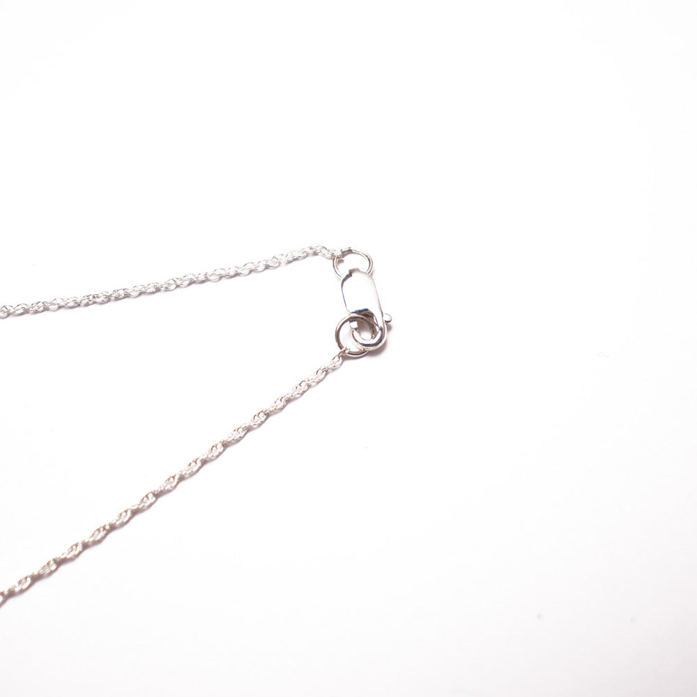 Tiny Egg Pendant Sliver - SOPHIE BUHAI 留め具ディテール
