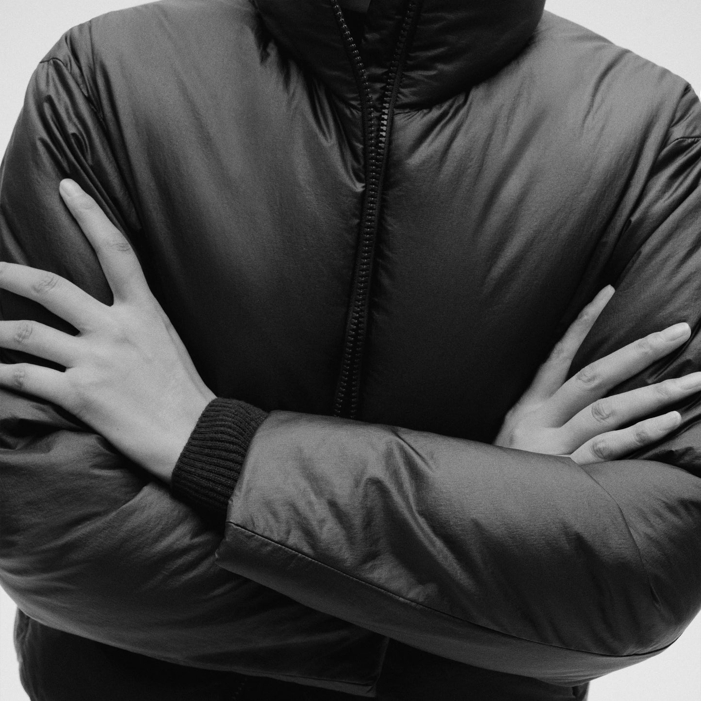 ARC'TERYX VEILANCE Conduit Down Jacket 着用イメージ 正面