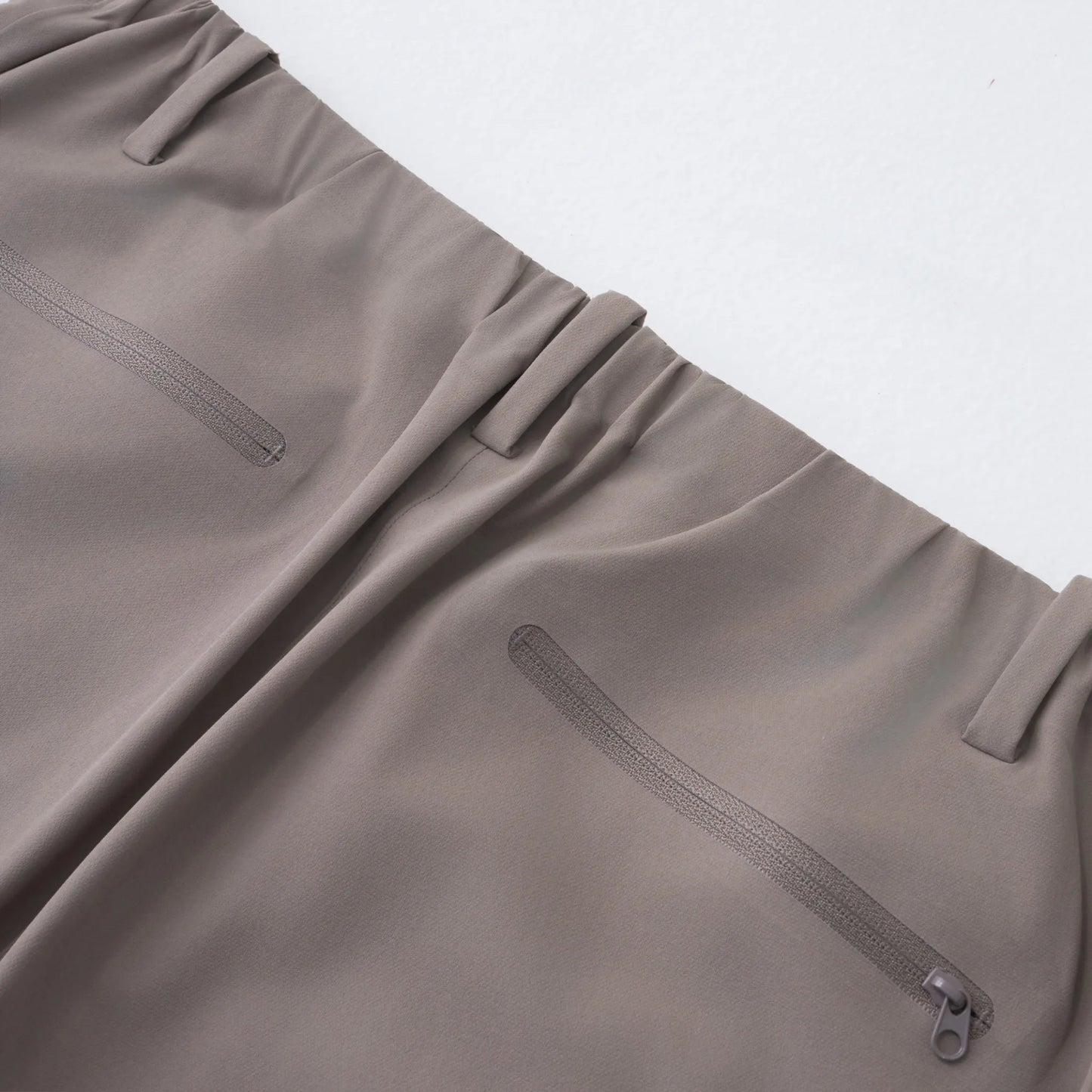 Hiking Patrol EDGE LT SOFTSHELL TECHNICAL TROUSER WALNUT バックディテール ウエスト ゴムバンド仕様