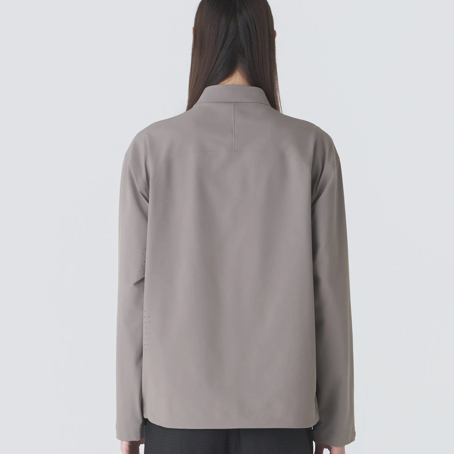 Hiking Patrol EDGE LT SOFTSHELL TECHNICAL JACKET WALNUT 着用イメージ バックシルエット