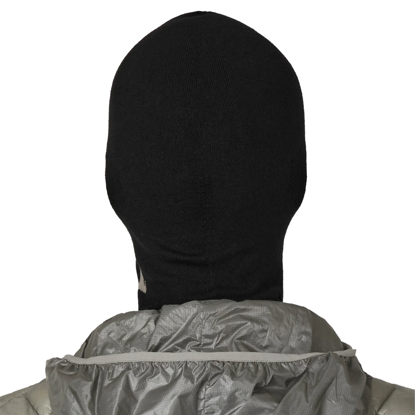 ROA OWL Seamless Biofil® Breathable Balaclava Black 女性着用画像 背面