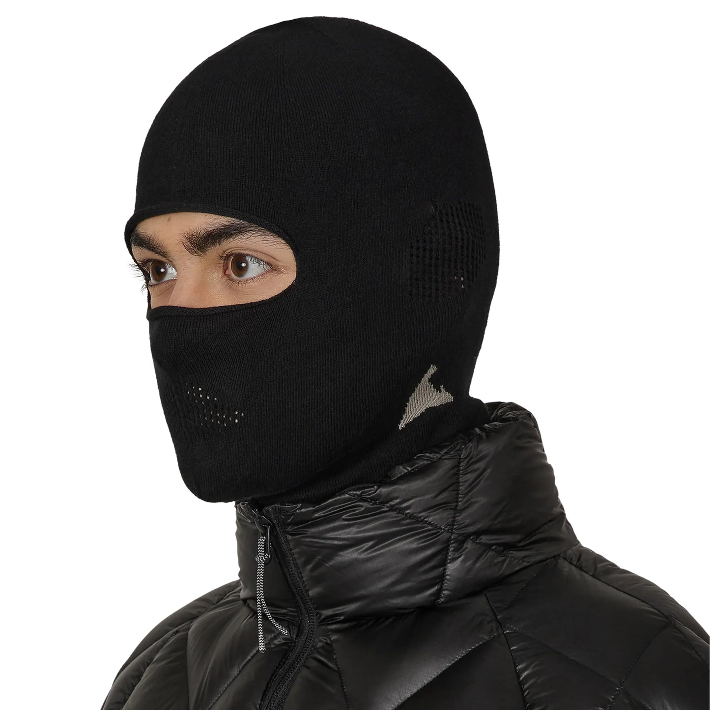 ROA OWL Seamless Biofil® Breathable Balaclava Black 着用画像 斜め