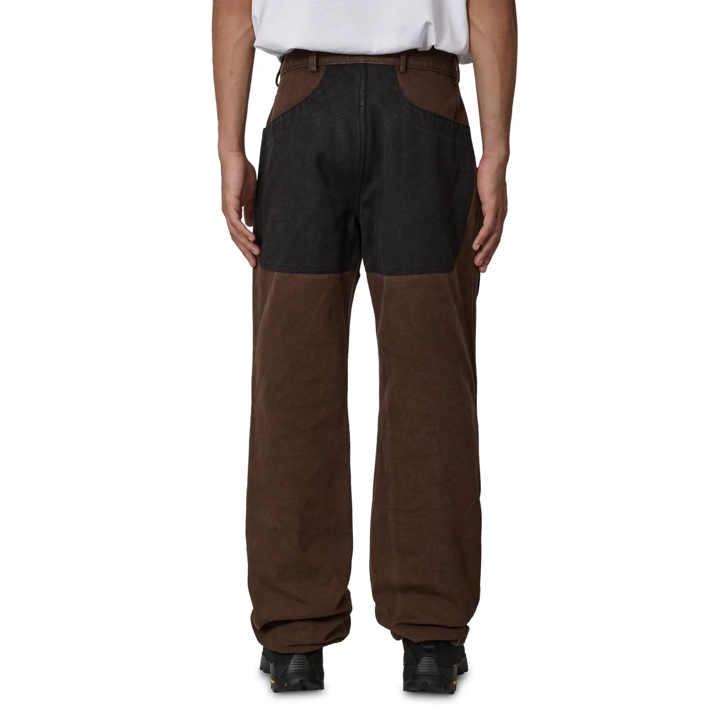 ROA FOMES Double Knee Washed Canvas Pant Dark Brown Black 着用イメージ 背面
