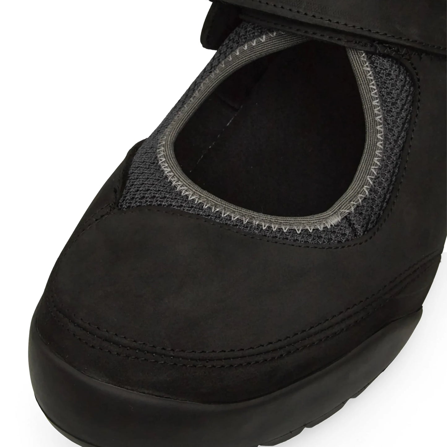 ROA Loie Black Grey アッパー部分