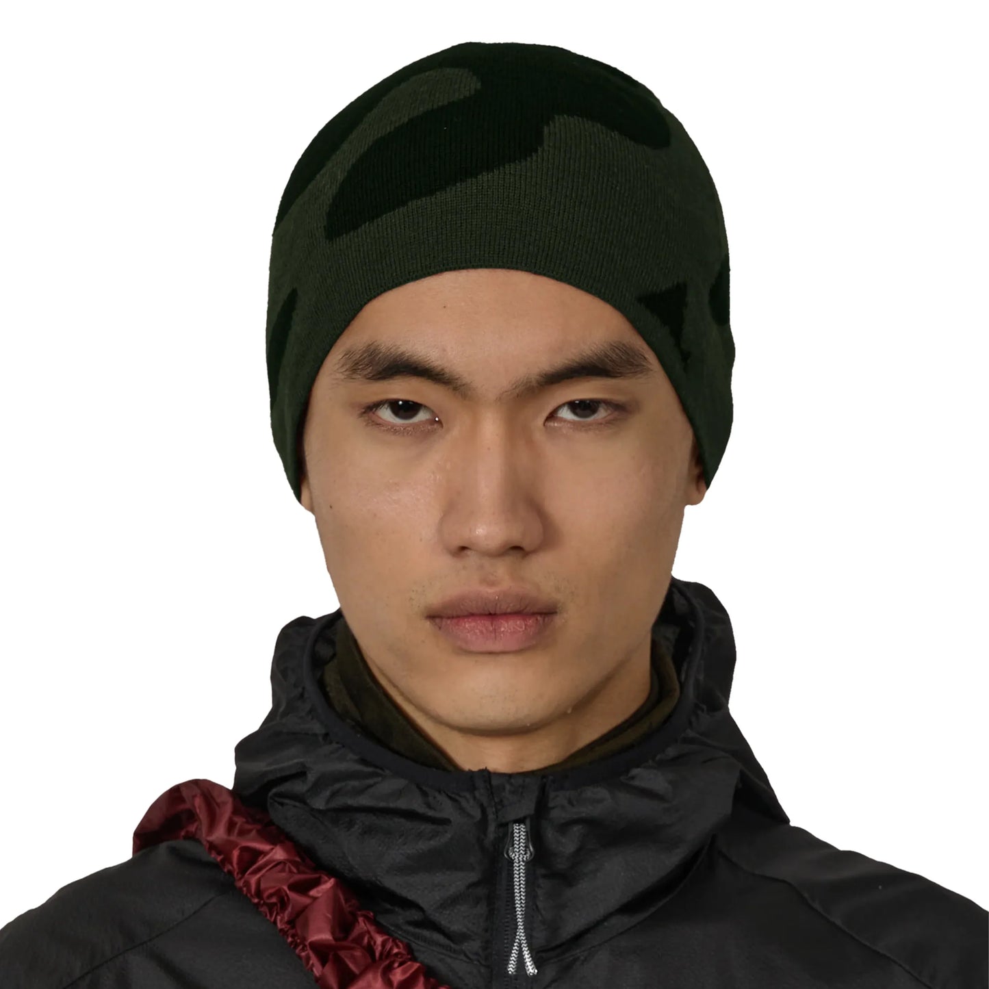 ROA MAGMA Wool Beanie Dark Green Black 着用画像 正面