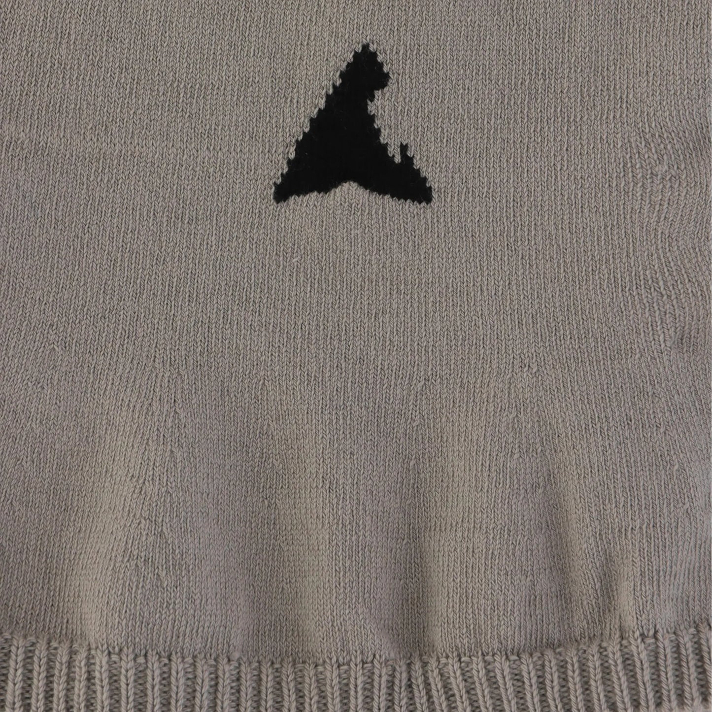 ROA OWL Seamless Biofil® Breathable Balaclava Light Grey ロゴ部分詳細