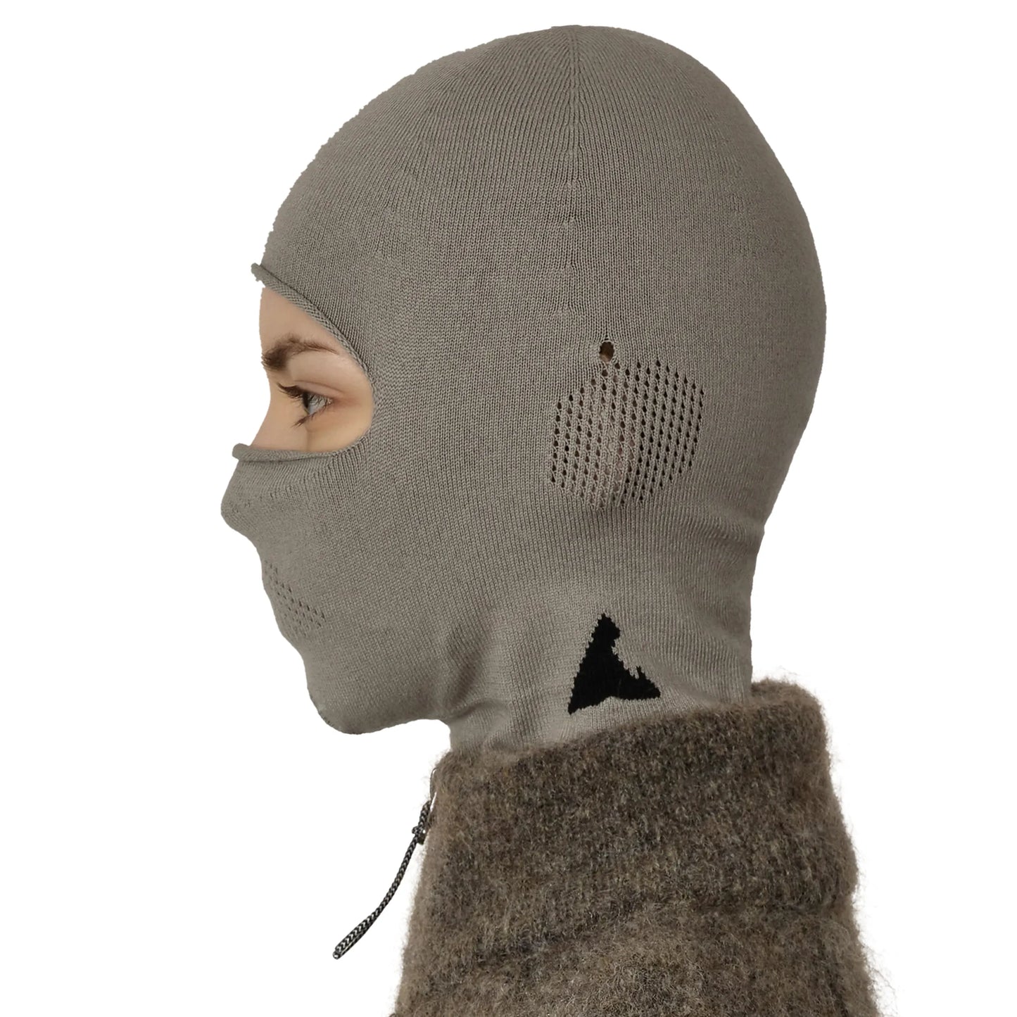 ROA OWL Seamless Biofil® Breathable Balaclava Light Grey 女性着用画像 側面