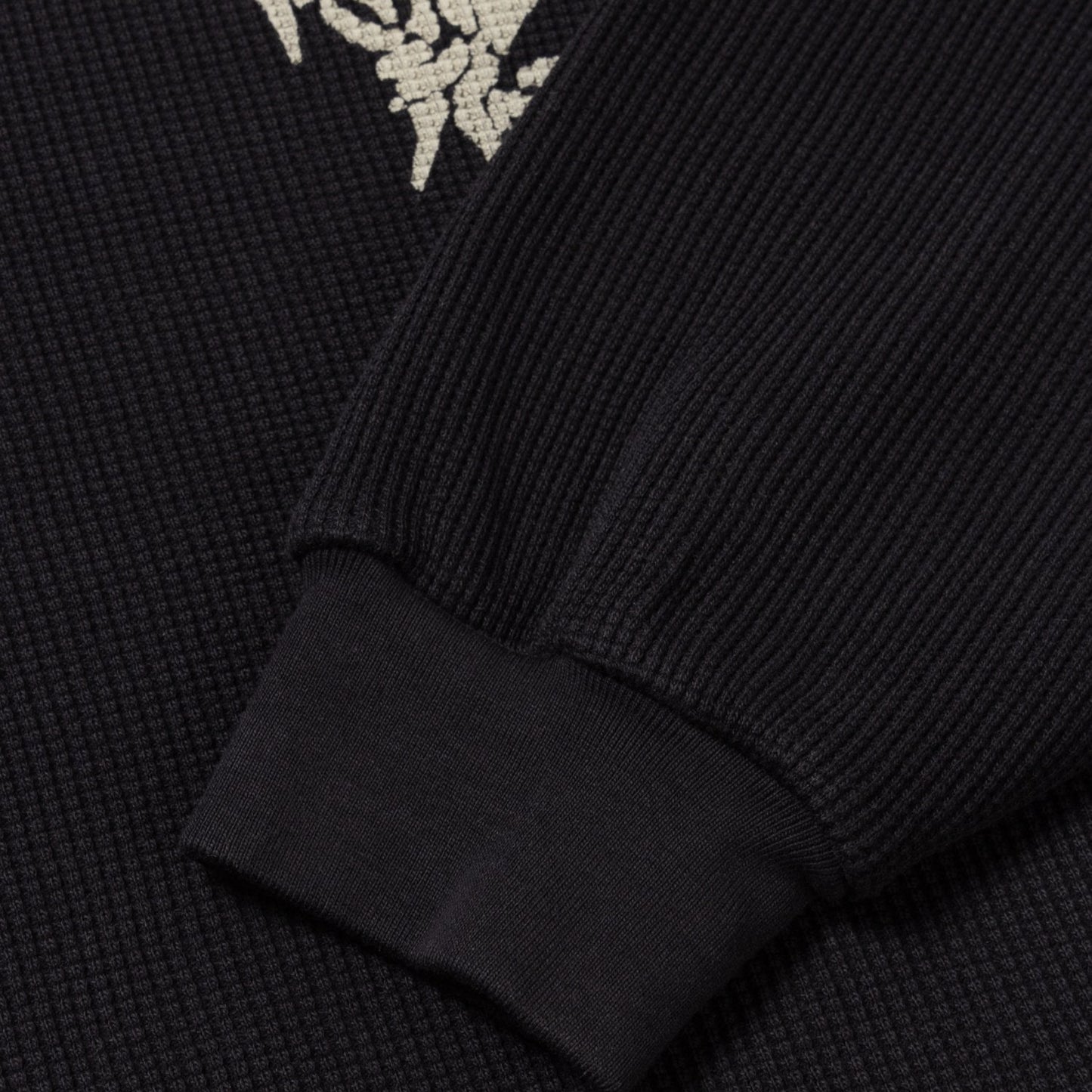Aries Peace Press Gothic Waffle LS Tee Black 袖口詳細画像|Aries公式通販 – STUDY SHOWROOM