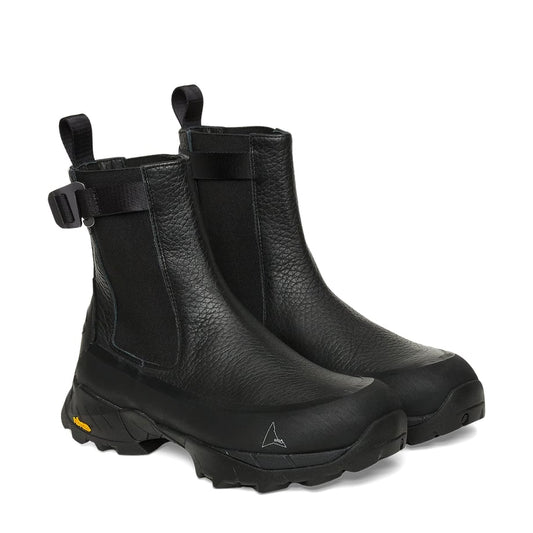 ROA Chelsea Boot Black 正面画像(2足並び)