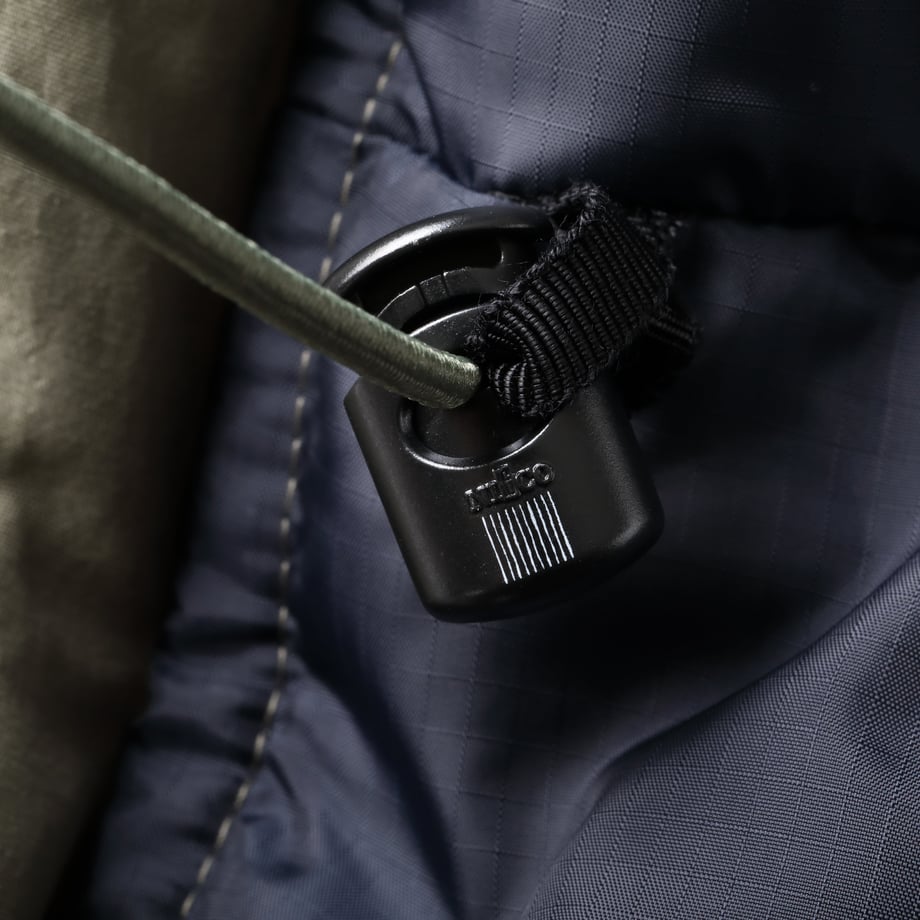 S.F.C GOZILLA 700FILL PARKA Olive - エスエフシー ドローコード