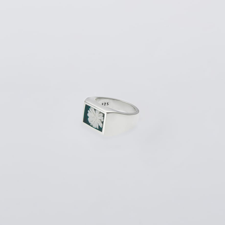 XOLO JEWELRY Signet Ring with Forest Green Flower【XOR099】(N)
