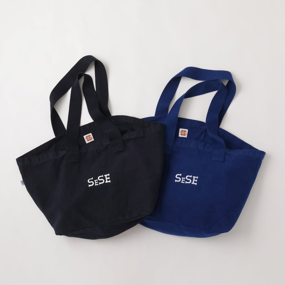 SEE SEE BOOTLEG TOTE【NAVY】