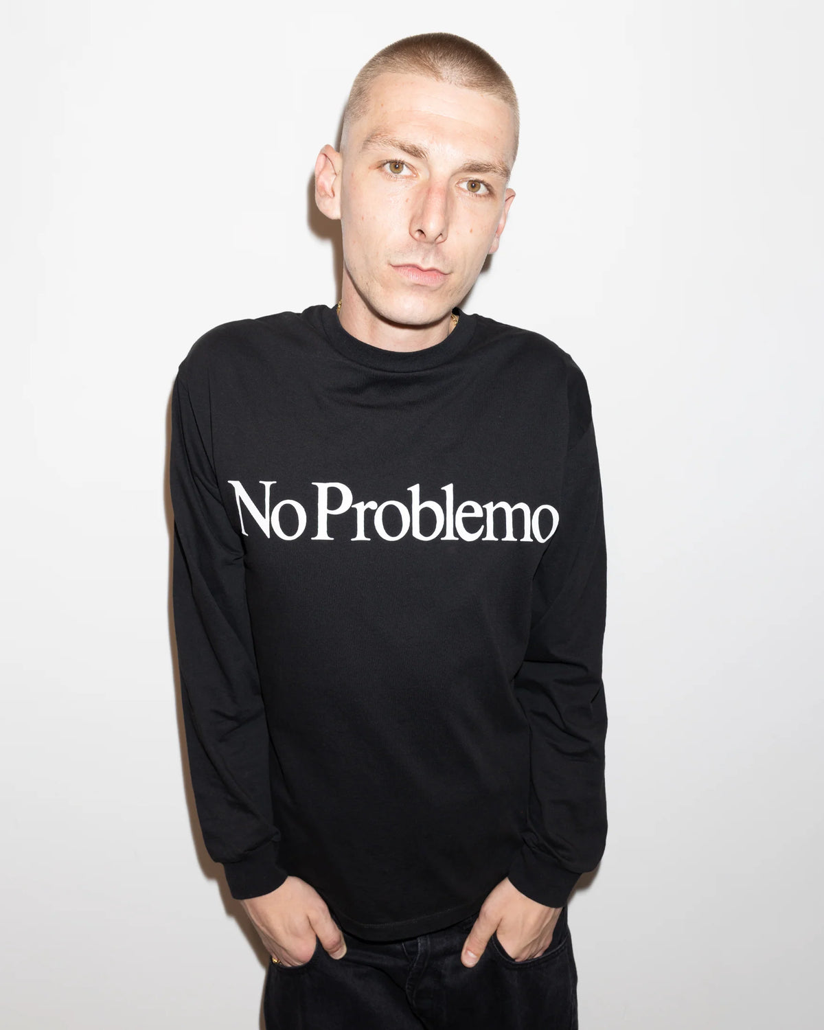 No Problemo No Problemo LS Tee Black【NP60022.06】(N)  着用写真