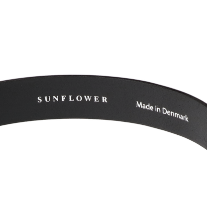 SUNFLOWER - TIP END BELT 3,5CM BLACK – STUDY SHOWROOM STORE SUNFLOWER - TIP END BELT 3,5CM BLACK – STUDY SHOWROOM STORE