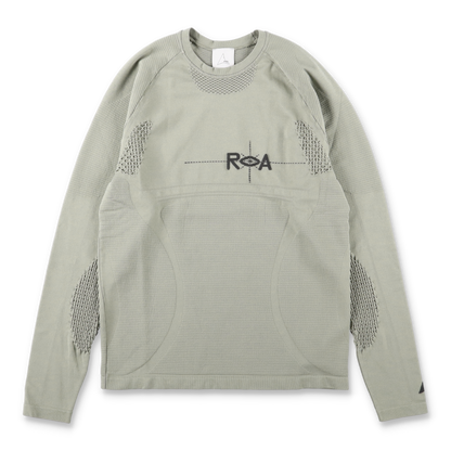 ROA AUNE Seamless Knit Long Sleeve Pale Green 正面