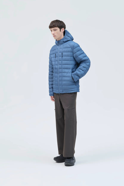 Hiking Patrol Horizon UL 800FP Hooded Down Jacket Slate Blue 着用イメージ 側面