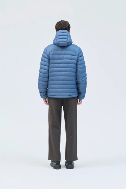 Hiking Patrol Horizon UL 800FP Hooded Down Jacket Slate Blue 着用イメージ 背面