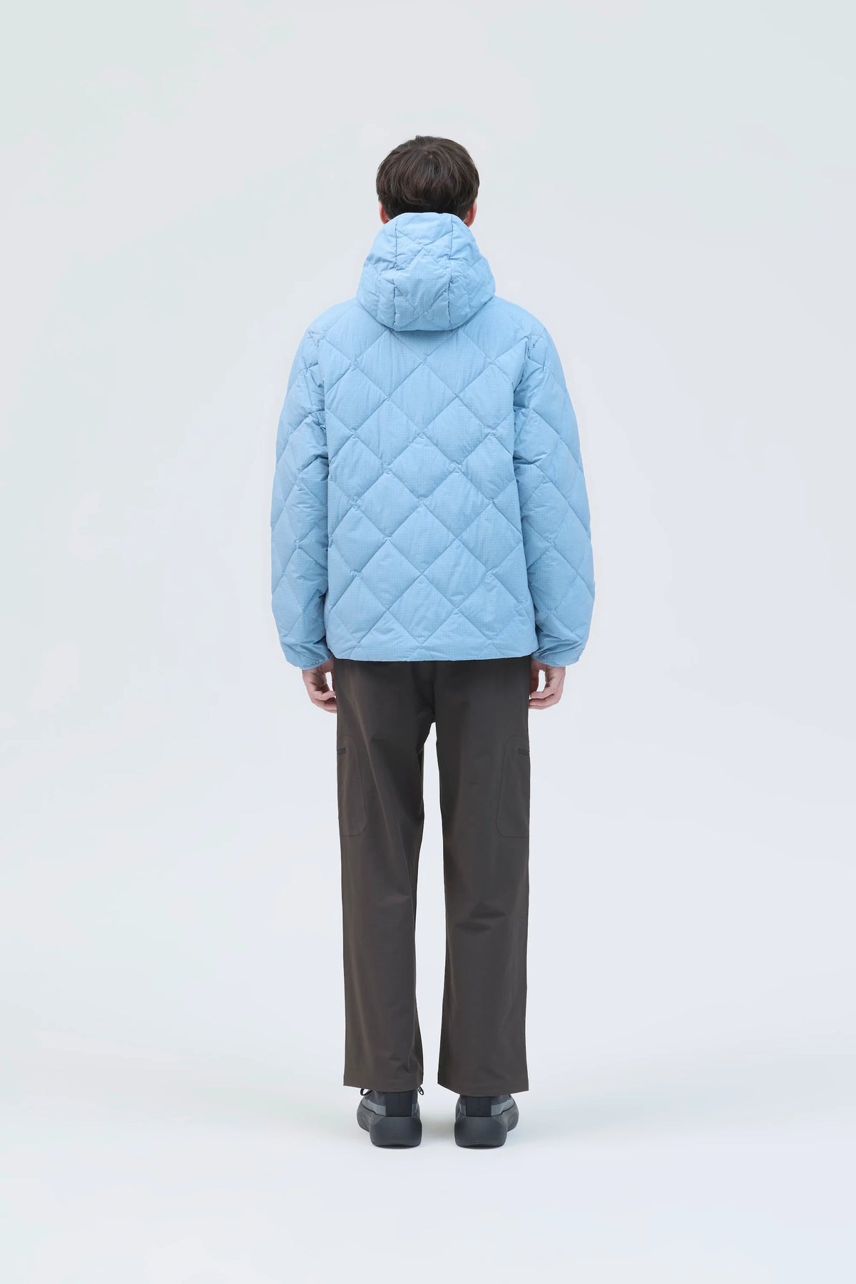 Hiking Patrol Base Grid LT Down Hooded Jacket Blue 着用イメージ 背面