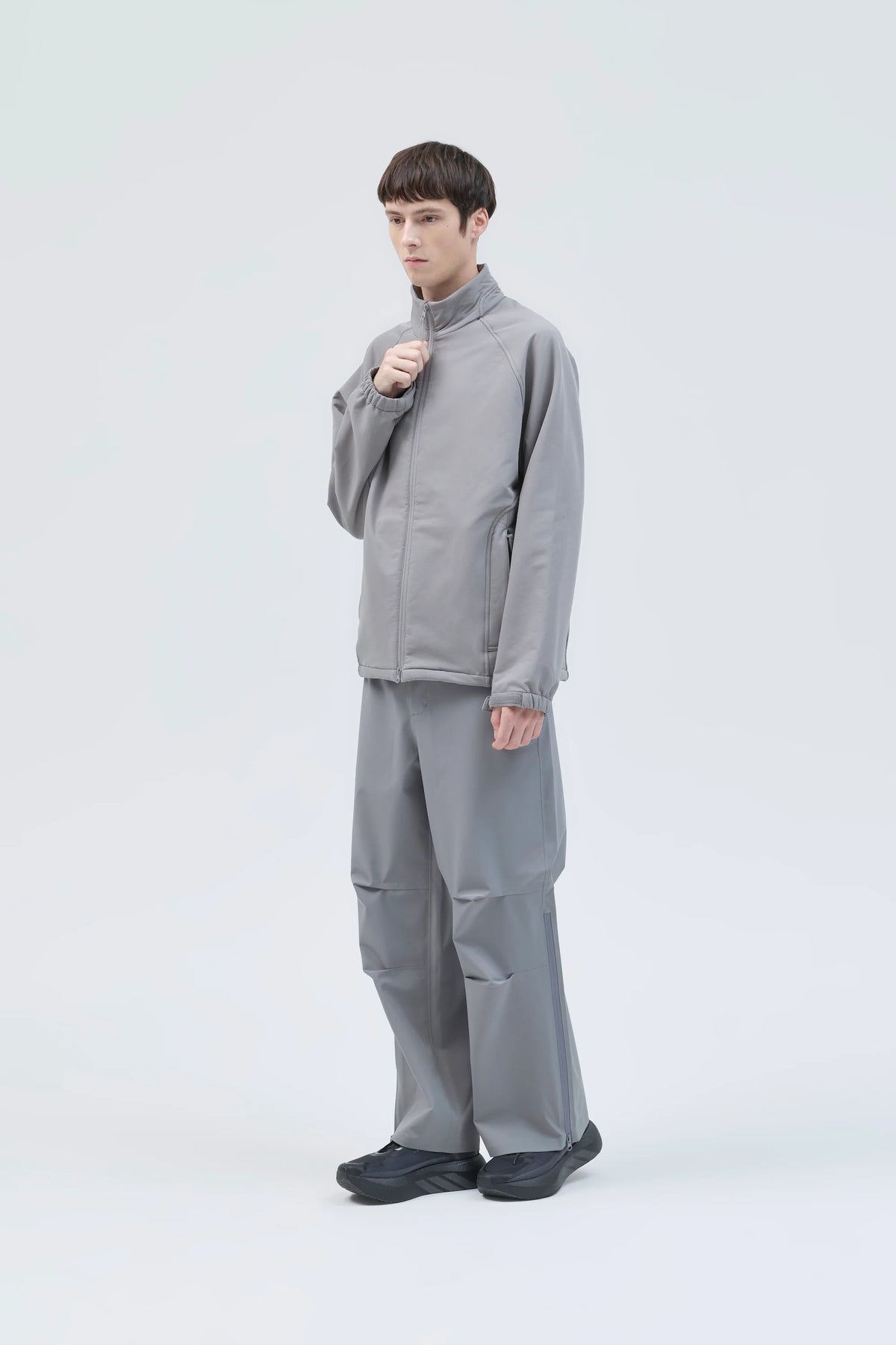 Hiking Patrol Path Inner Brushed Jacket Stone 着用イメージ 側面