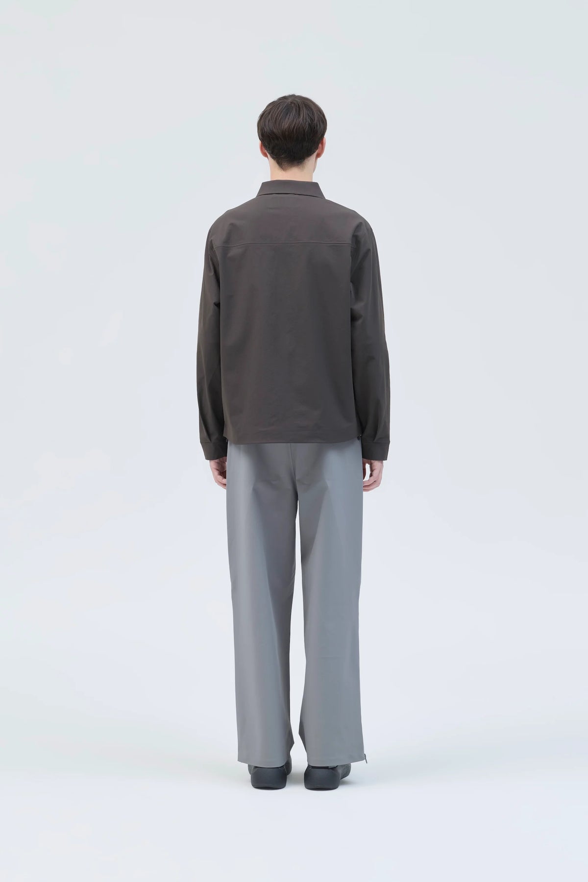 Hiking Patrol Edge Softshell Shirt Slate Brown 着用メージ 背面