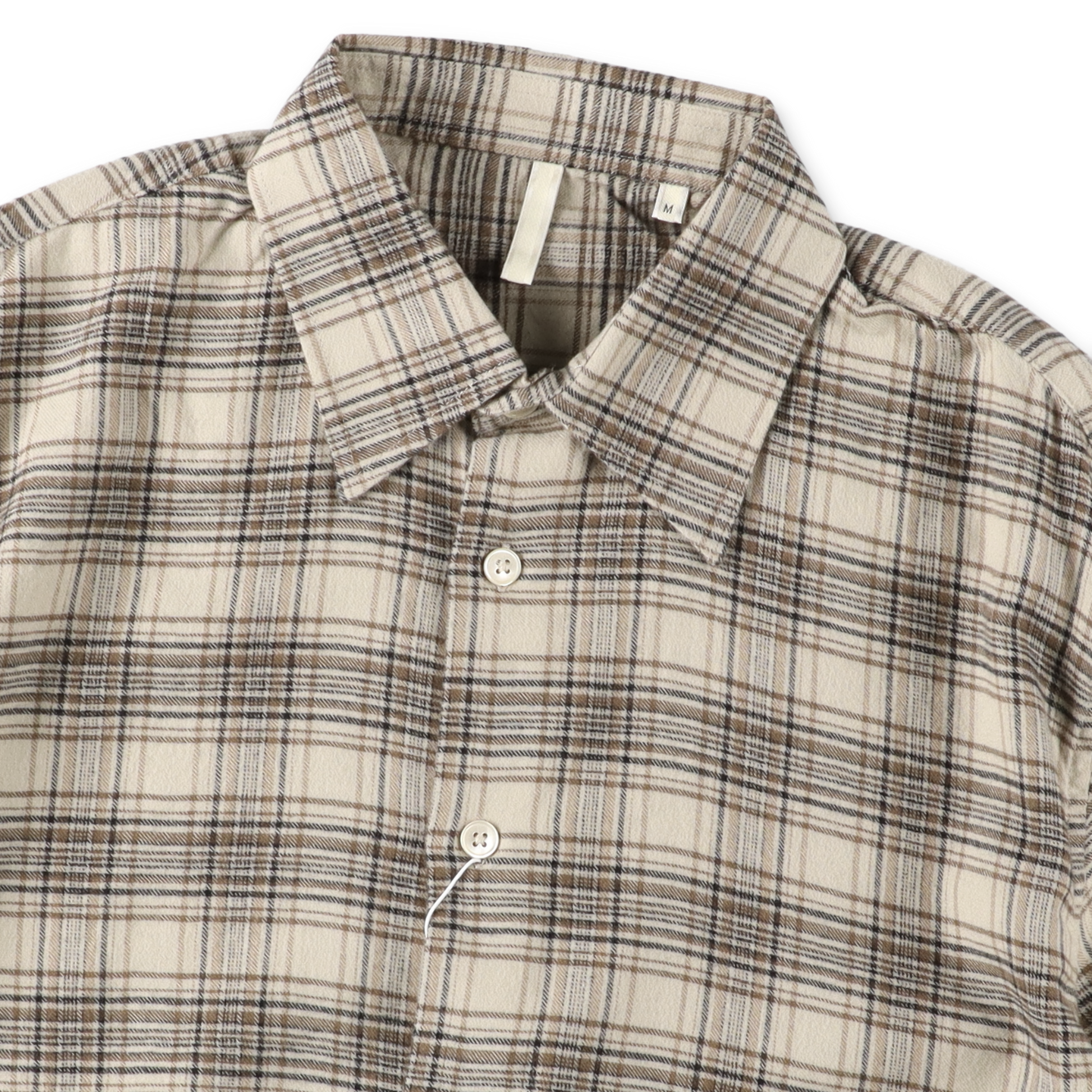 SUNFLOWER STUDIO SHIRT SAND　首元