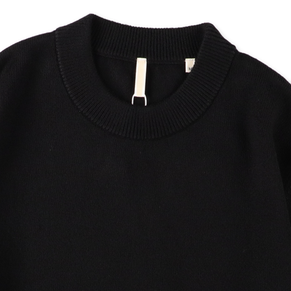 SUNFLOWER MOON MERINO BLACK　首元