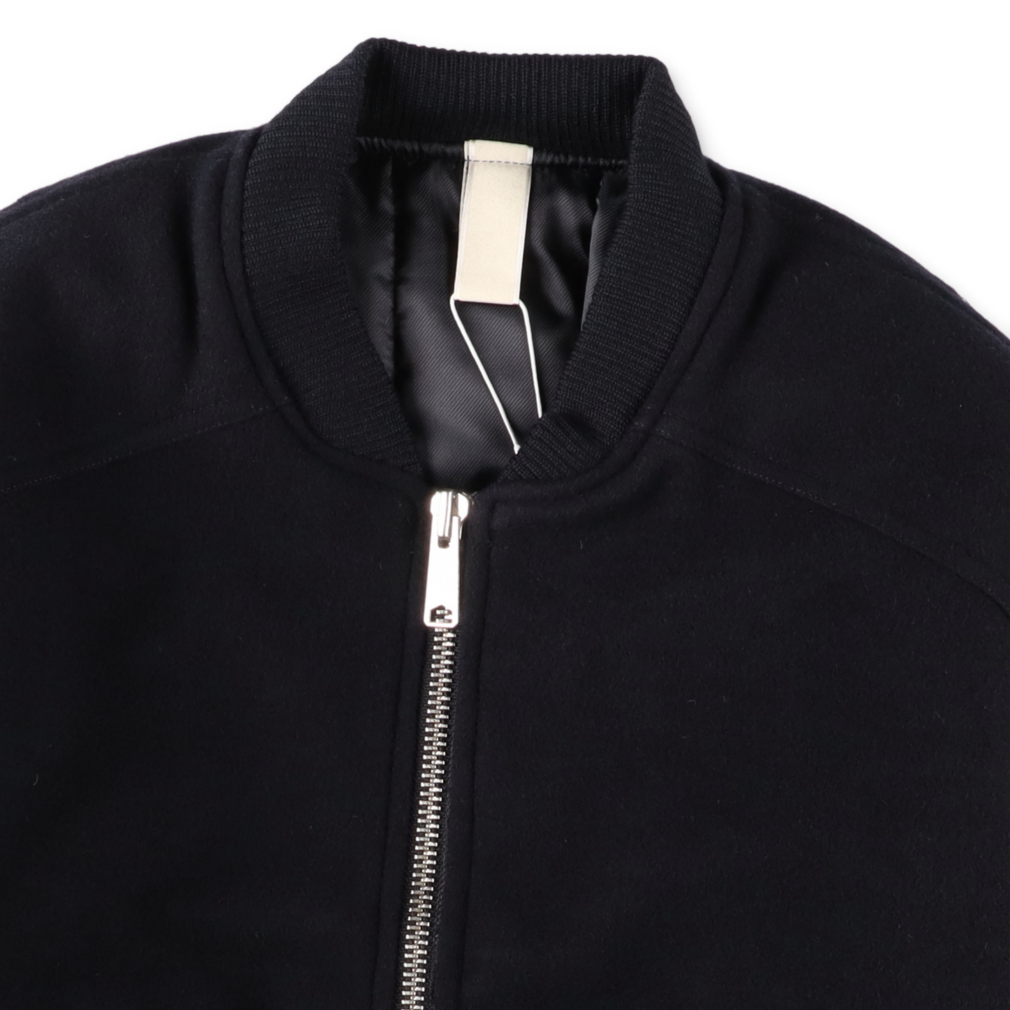 SUNFLOWER WOOL BOMBER NAVY　首元