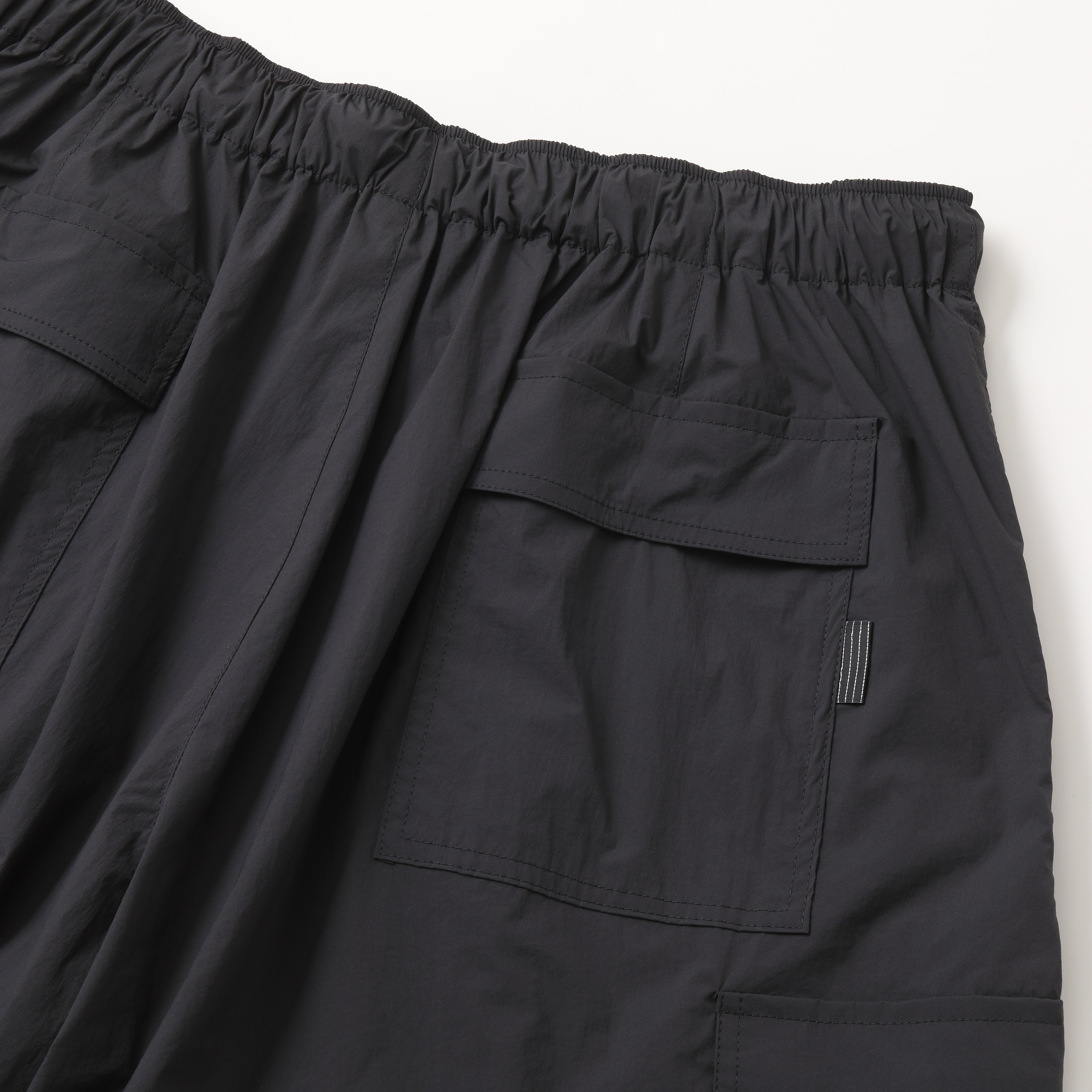 【新品未使用】S.F.C/PARACHUTE CARGO PANTS S.F.C PARACHUTE CARGO PANTS - CHARCOAL – STUDY SHOWROOM STORE