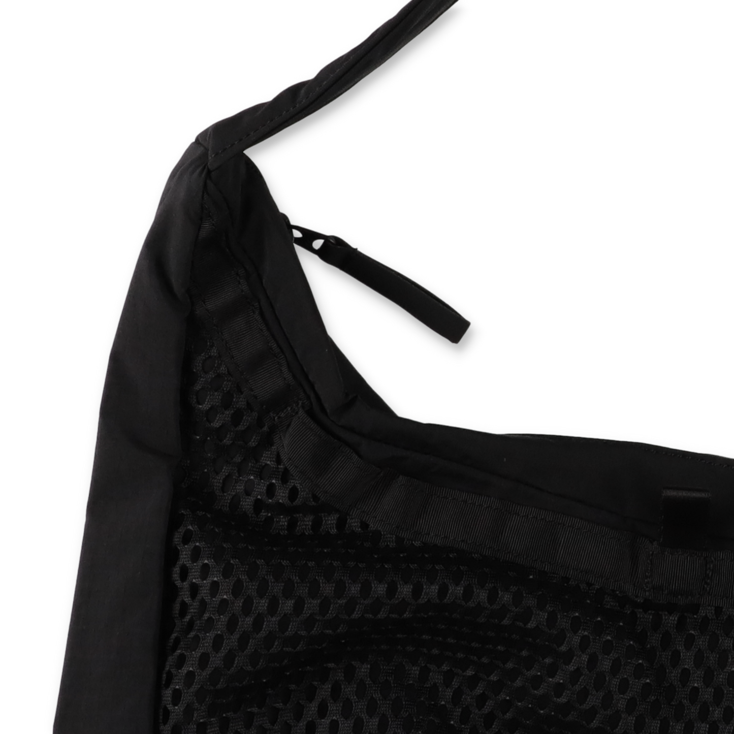 maastik VISKAMA BLACK ジップ部分