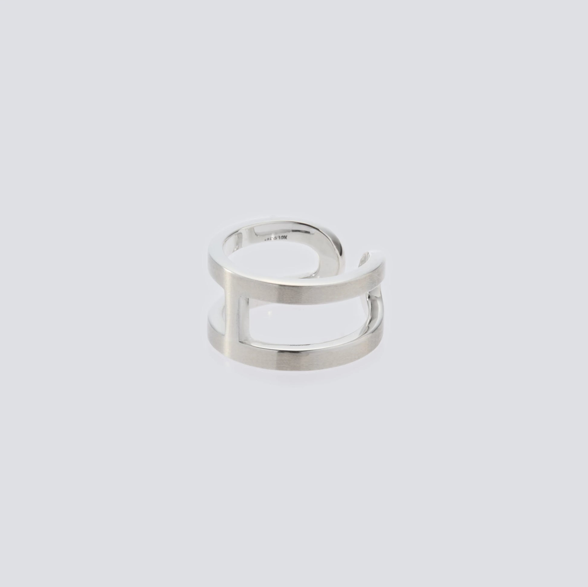 H Ring with Hair Line 全体写真