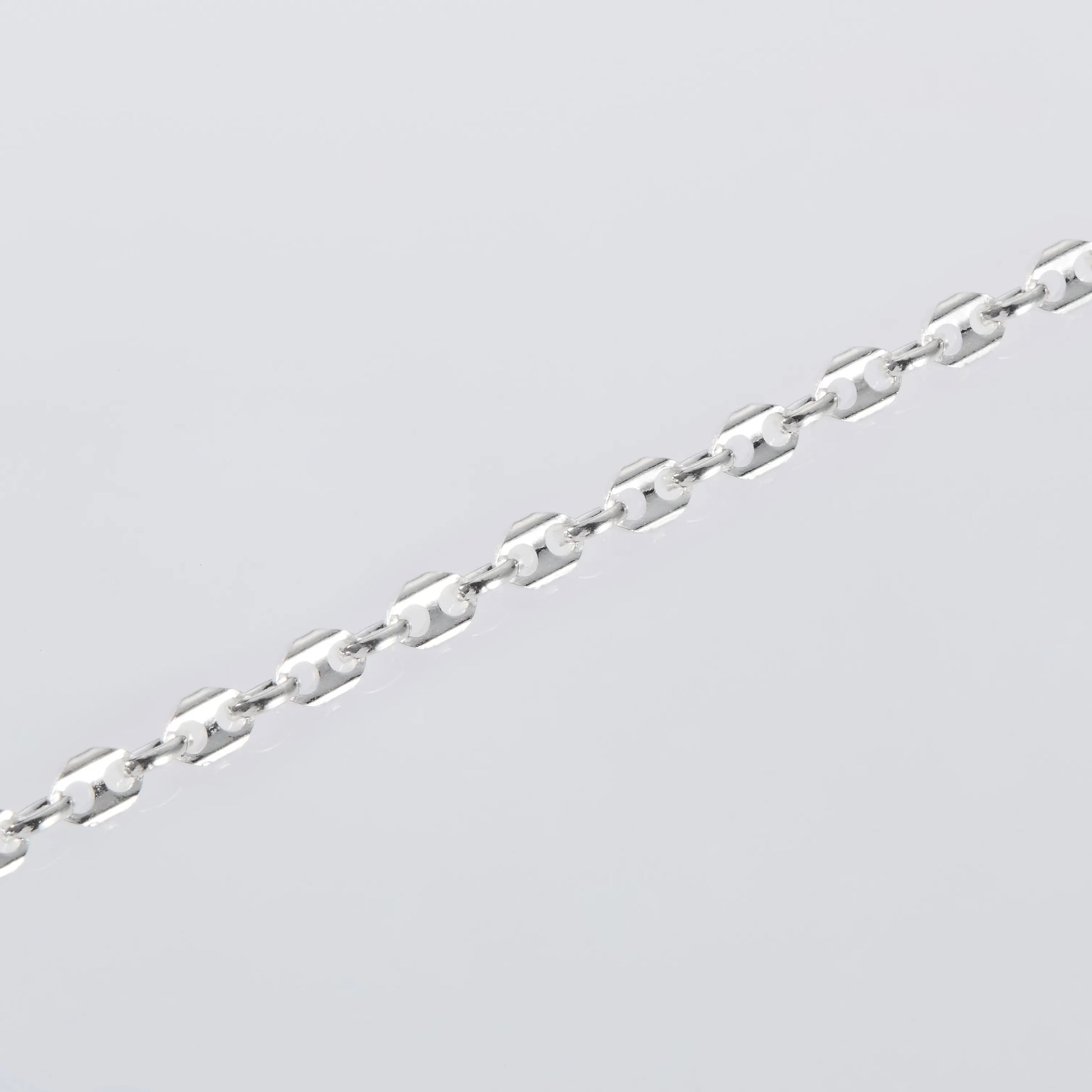 XOLO Cut Caviar Link Bracelet -5mm- ディテール