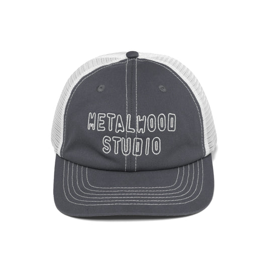 METALWOOD STUDIO CUTIE 6-PANEL TRUCKER HAT navy フロントデザイン メッシュキャップ 全体ビュー