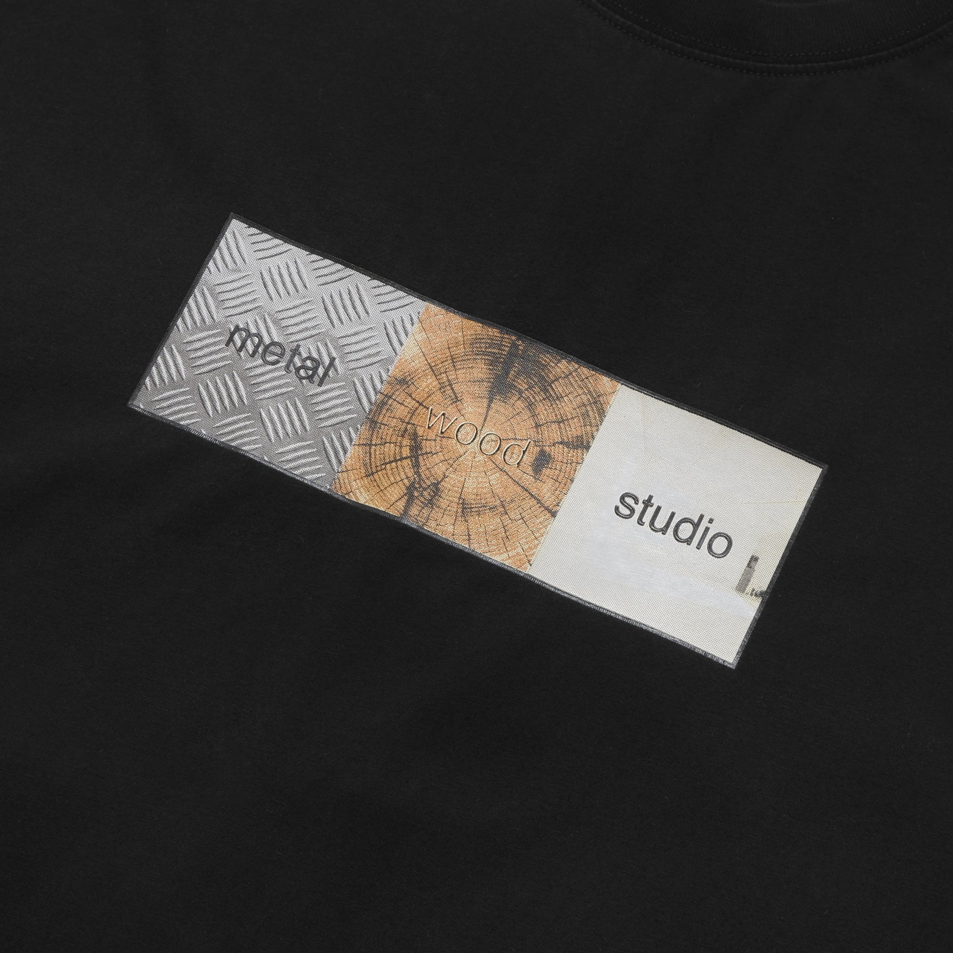 METALWOOD STUDIO OBVIOUSLY LONGSLEEVE T-SHIRT black ロゴディテール