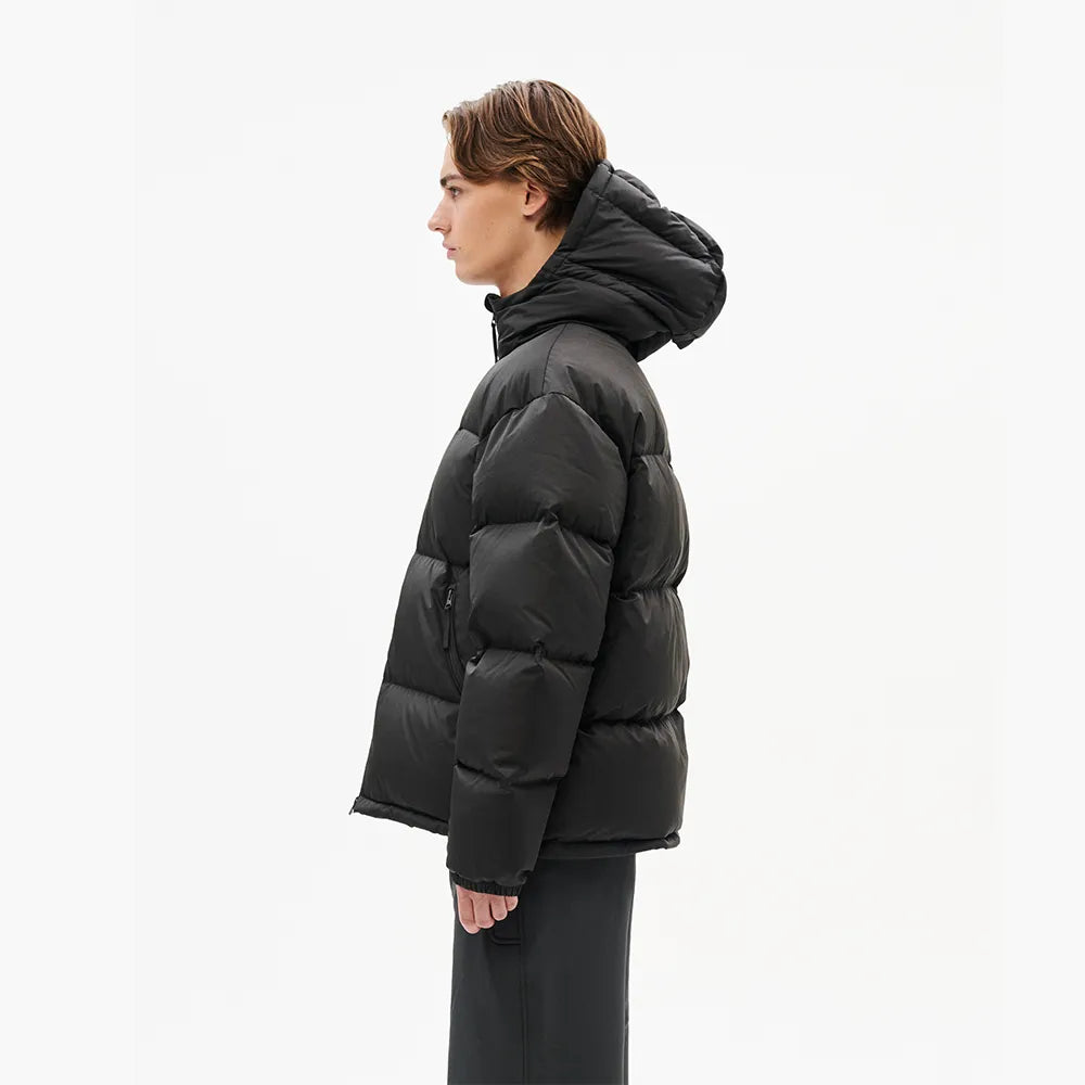 Hiking Patrol ELEMENT DOWN JACKET CHARCOAL BLACK 着用イメージ 側面