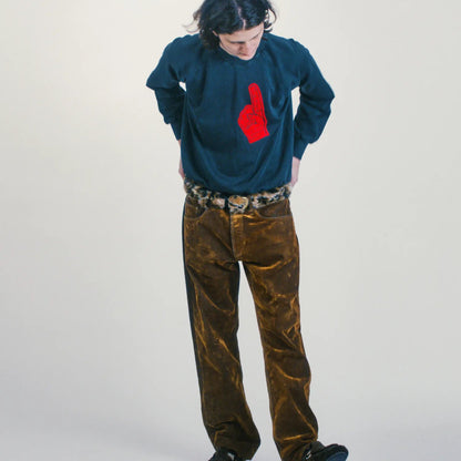 Faded Supportive Finger Raglan Sweat Black - ARIES 着用正面