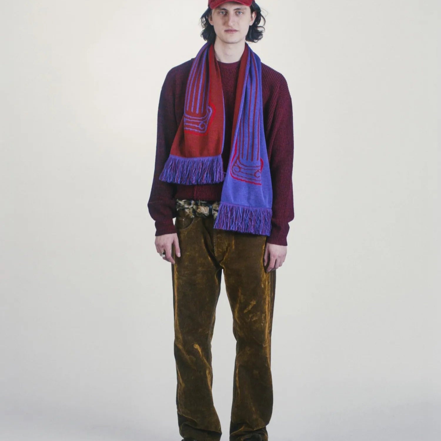 Column Scarf Purple - ARIES 着用