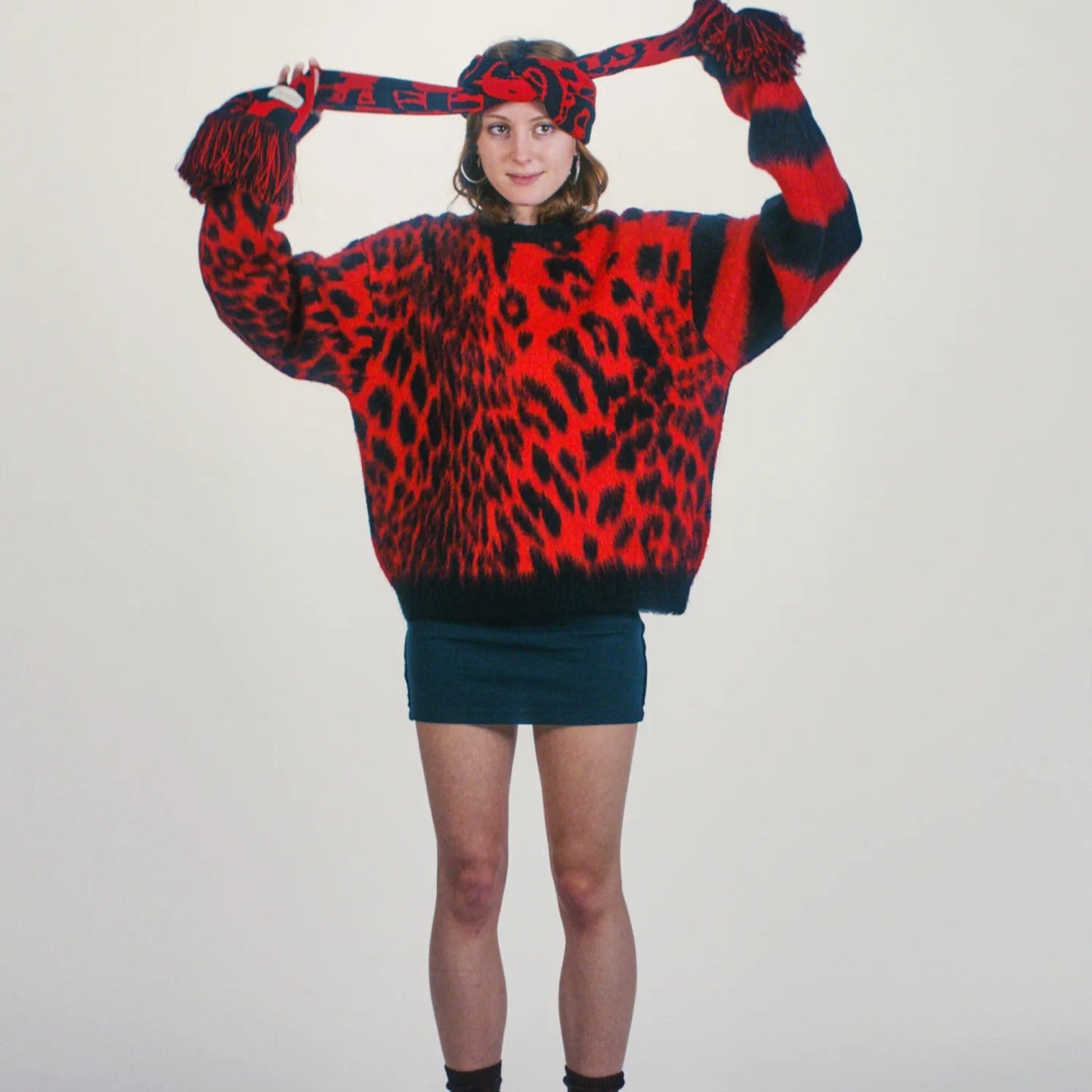 ARIES J'Adoro Aries Leopard Scarf Red - ARIES 着用