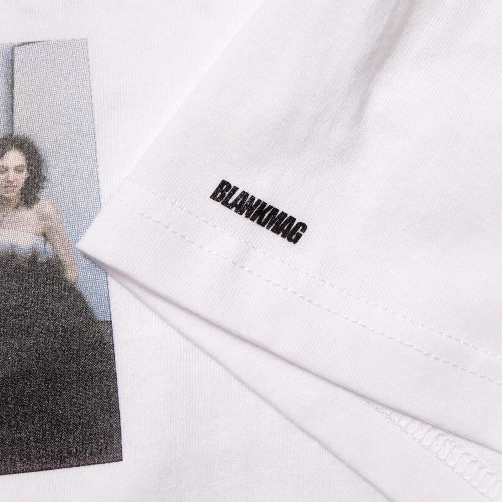 BLANK MAG Forever Young cast photo S/S Tee White 袖口ロゴ
