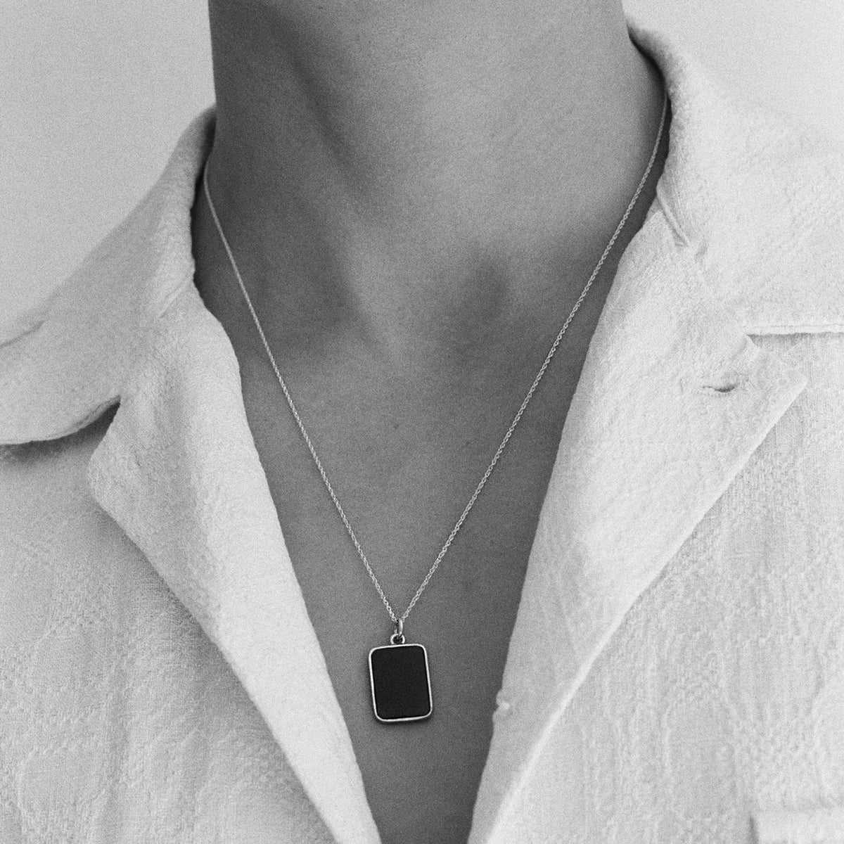 SOPHIE BUHAI Rectangle Pendant Sterling Silver【FW20-N02-SS】(N)　着用写真