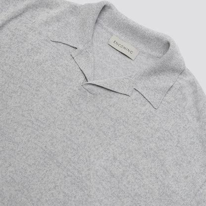 ENCOMING KNITTED HALF POLO Slate Blue ネックディテール 開襟仕様